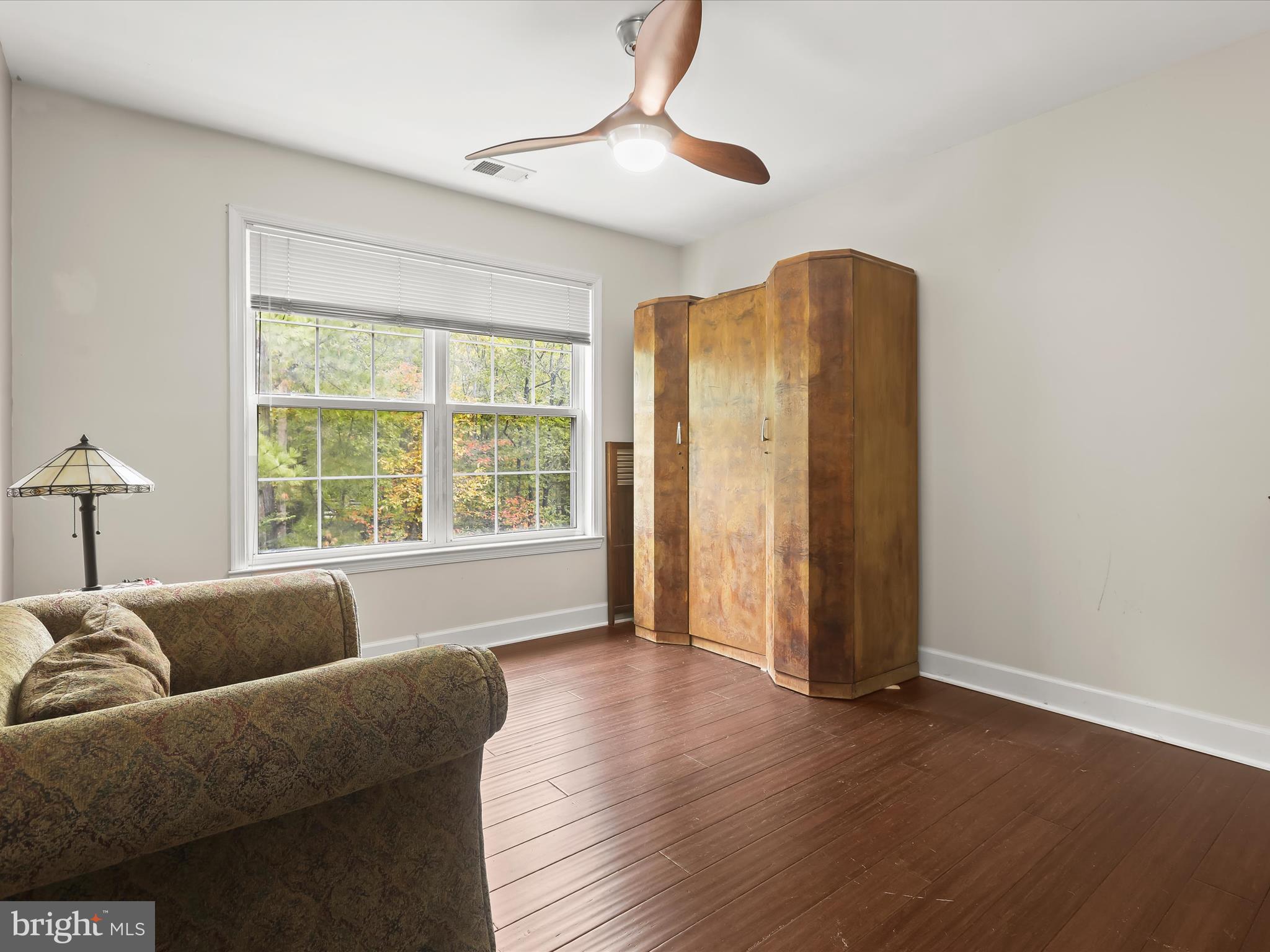 7501 Hillmeade Road Bowie, MD 20720 - Photo 25 of 55 Primary sitting room