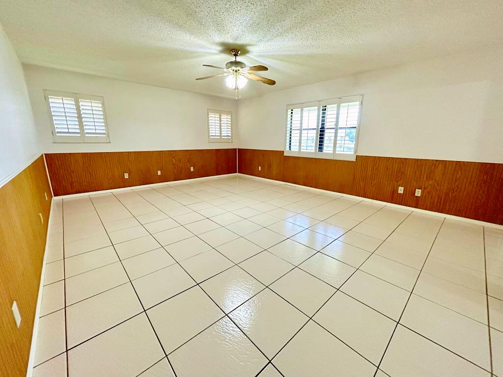 2657 River Road Moore Haven, FL 33471 - Photo 10 of 25 a view of an empty room and window