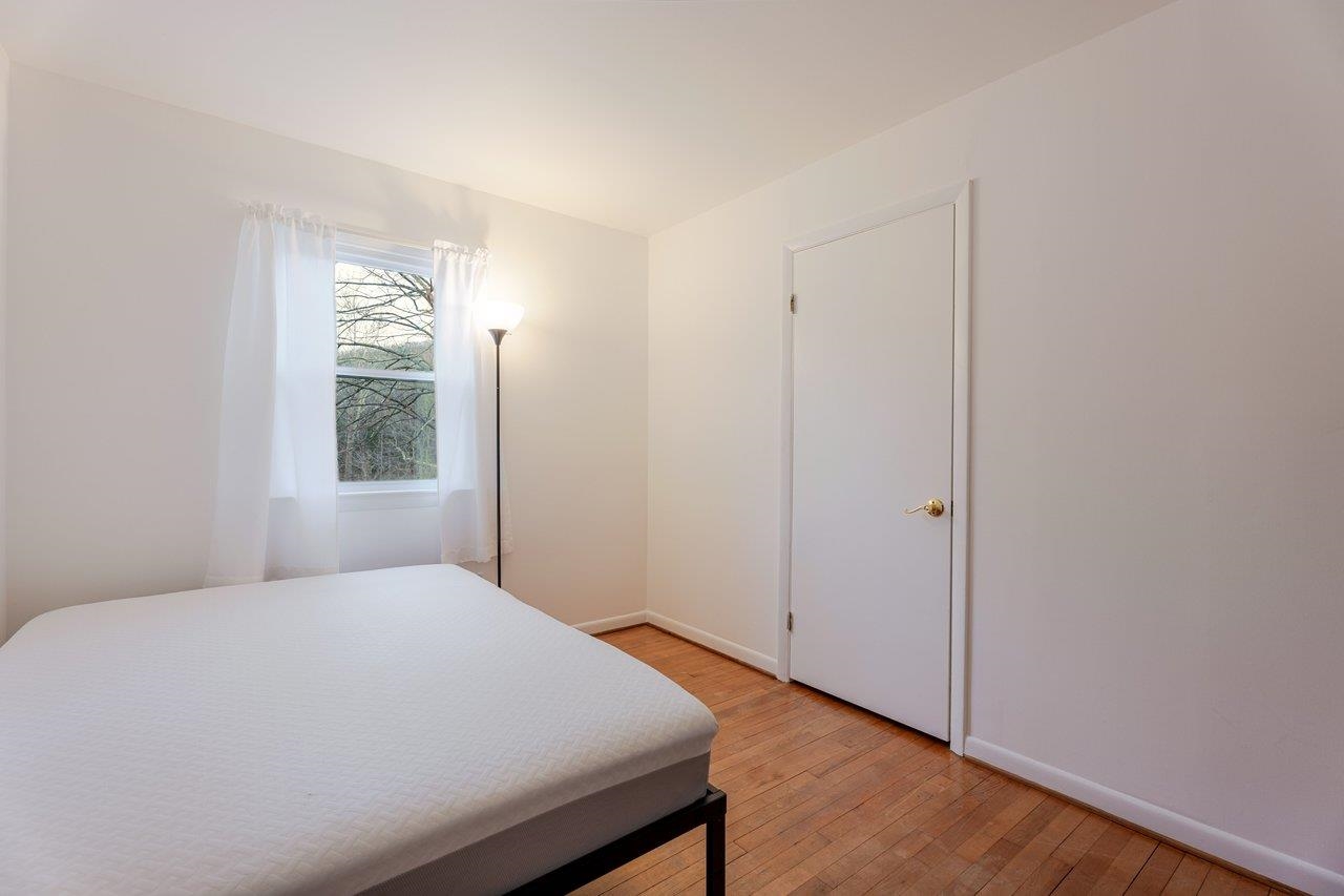 11918 Turleytown Road Broadway, VA 22815 - Photo 25 of 42 a bedroom with a bed and a window