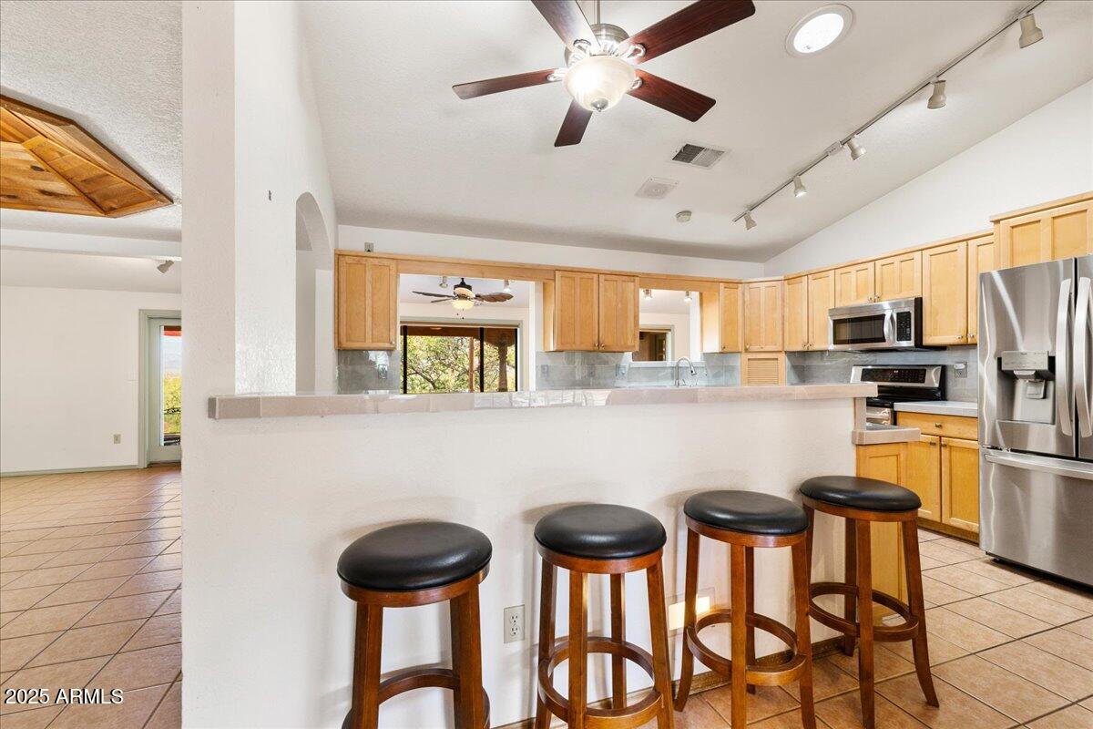 05-Kitchen
