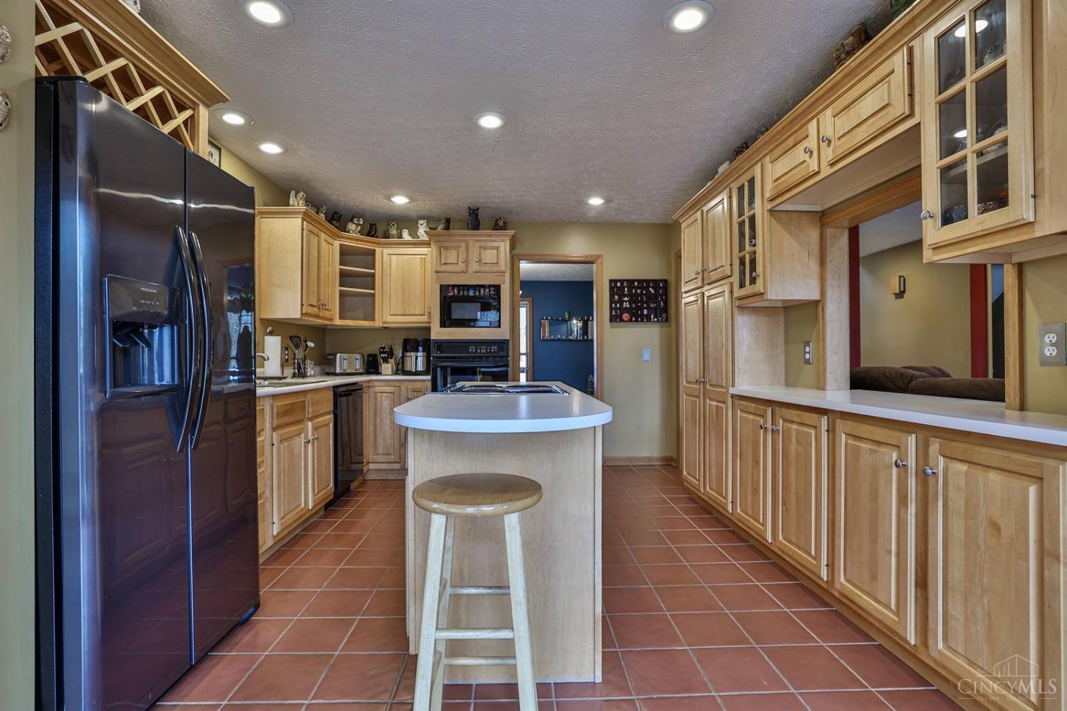 6340 Georgetown Road Fairfield, OH 45014 - Photo 12 of 49 Gallery Image 12