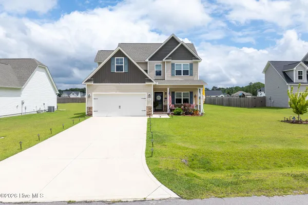$339,000 | 405 Silverstone Place, Hubert, NC 28539
