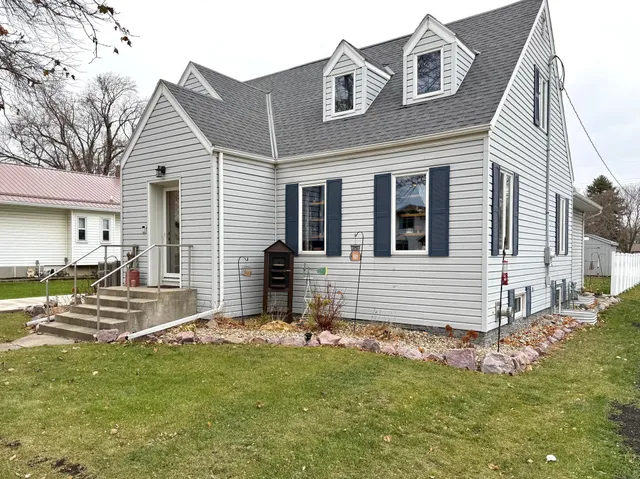 $250,000 | 210 3rd Street, Morgan, MN 56266