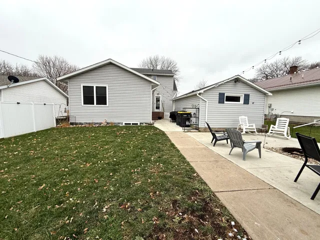 $250,000 | 210 3rd Street, Morgan, MN 56266