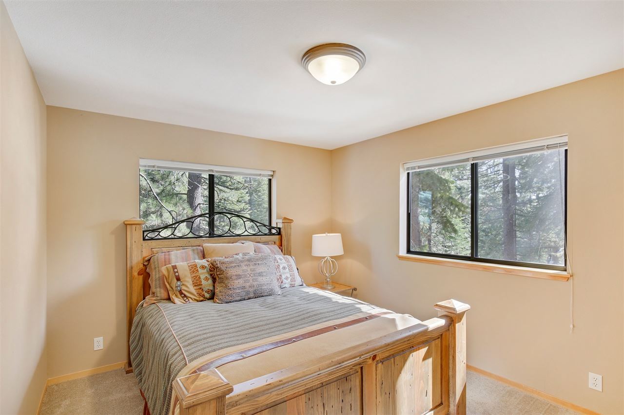 12316 Bennett Flat Road Truckee, CA 96161 - Photo 9 of 15 Gallery Image 9