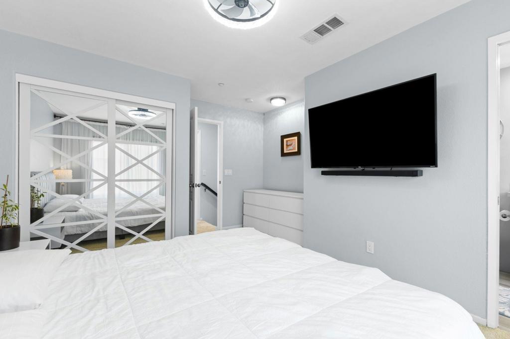 403 Almond Road San Marcos, CA 92078 - Photo 10 of 31