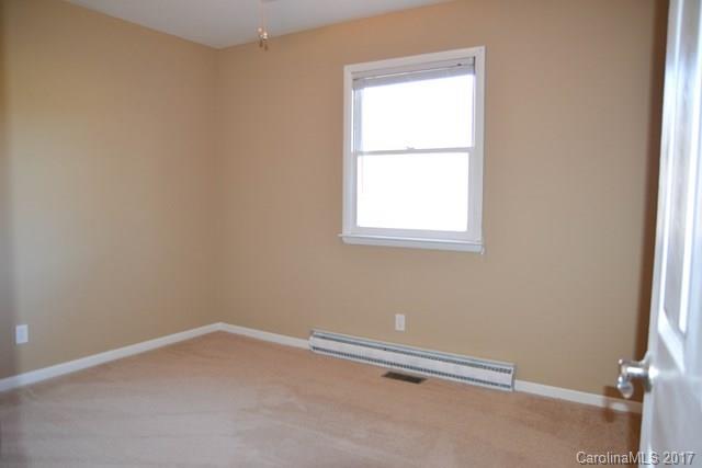 588 Worley Road Marion, NC 28752 - Photo 4 of 24 Gallery Image 4