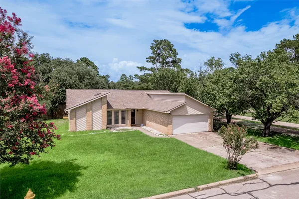 $265,000 | 22516 Pebble Beach Way, Point Blank, TX 77364