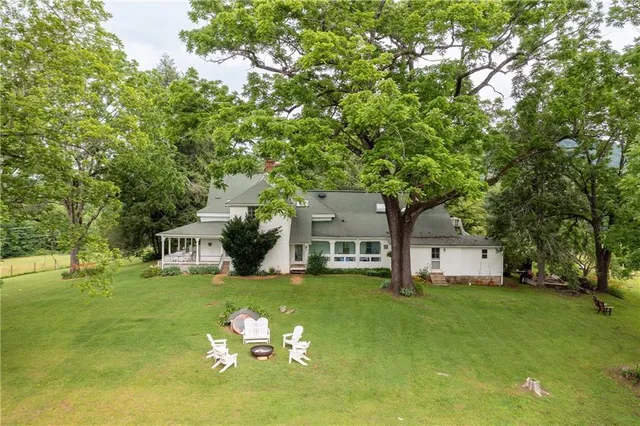 $1,745,000 | 1526 Highway 255, Sautee Nacoochee, GA 30571