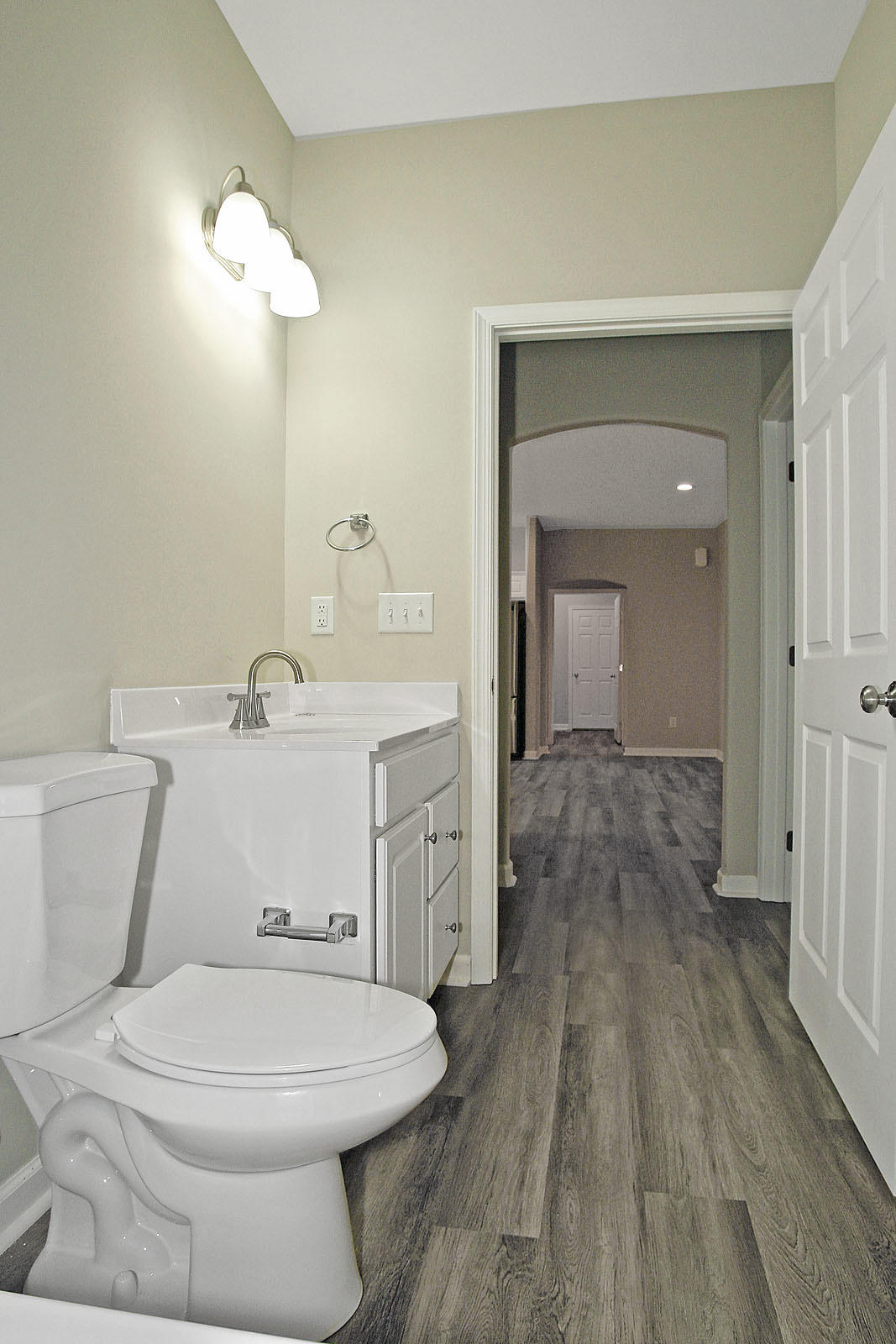 1587 Link Road Bedford, VA 24523 - Photo 29 of 50 Hall Bath