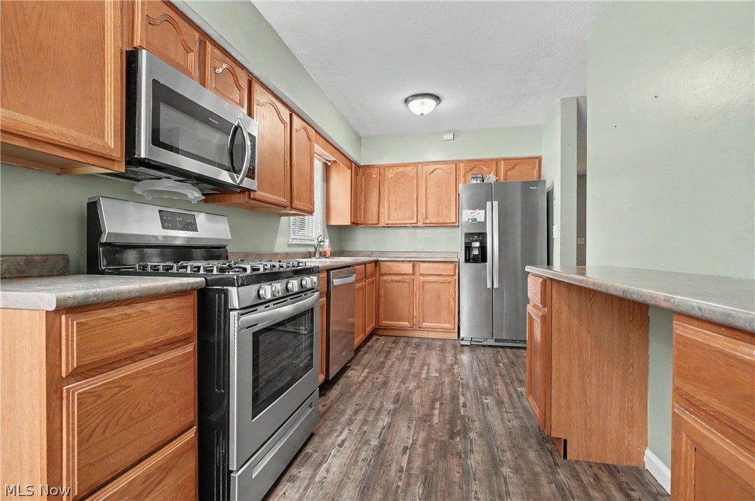 2491 Graham Road Stow, OH 44224 - Photo 8 of 36 Gallery Image 8