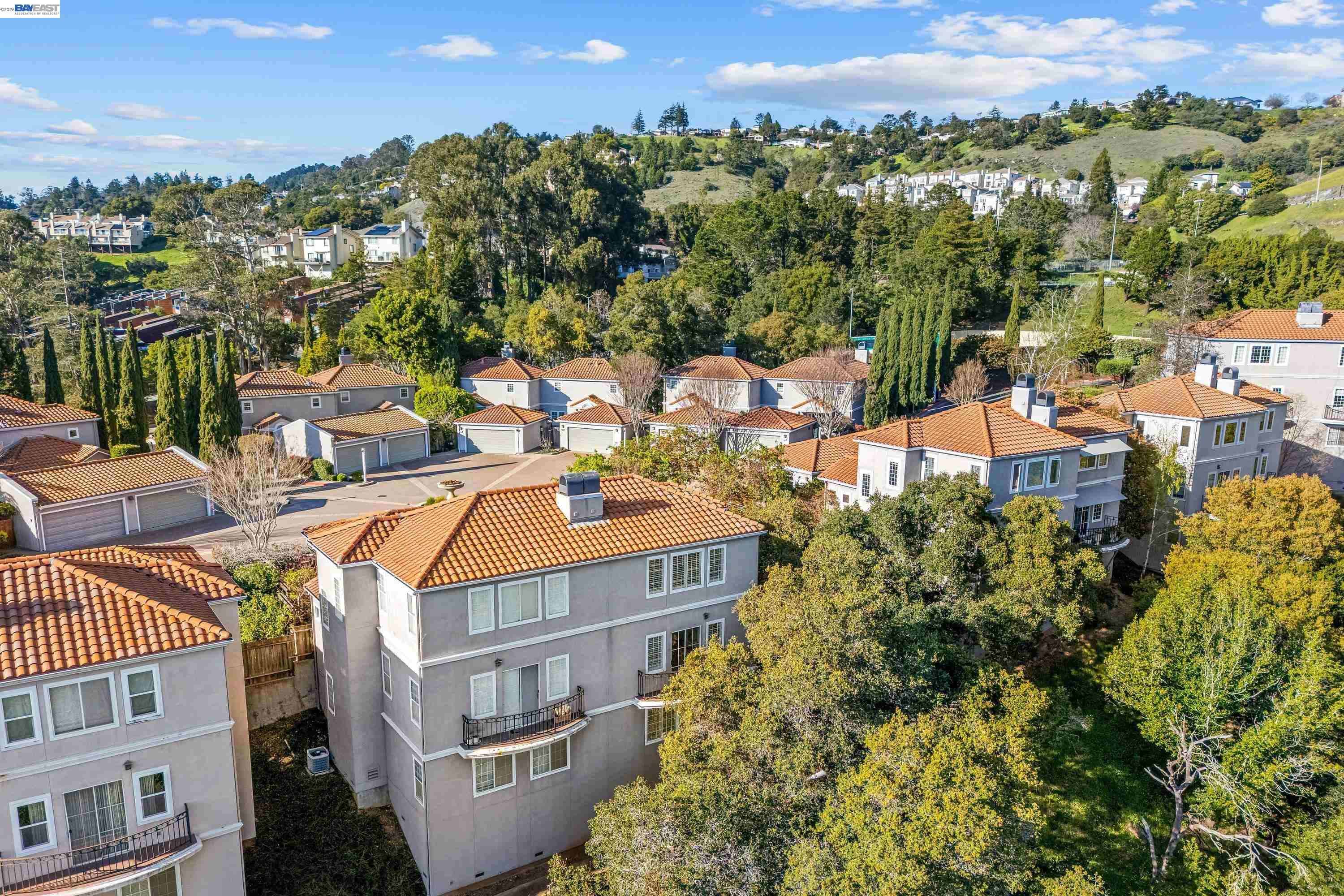 4636 Redwood Road Oakland, CA 94619 - Photo 25 of 30
