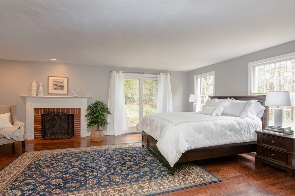 255 Fox Hill Road Needham, MA 02492 - Photo 11 of 22