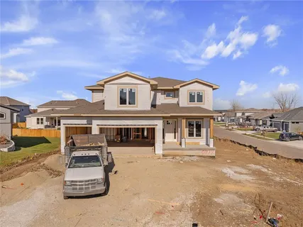 $685,850 | 8972 Shady Bend Road, Lenexa, KS 66227