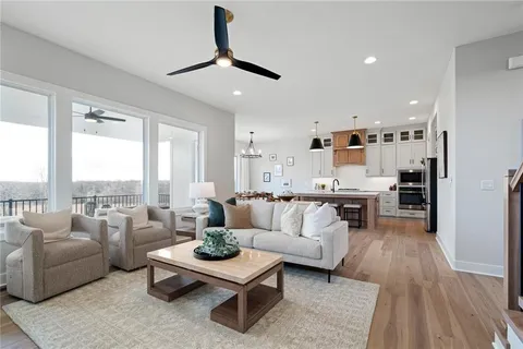 $685,850 | 8972 Shady Bend Road, Lenexa, KS 66227