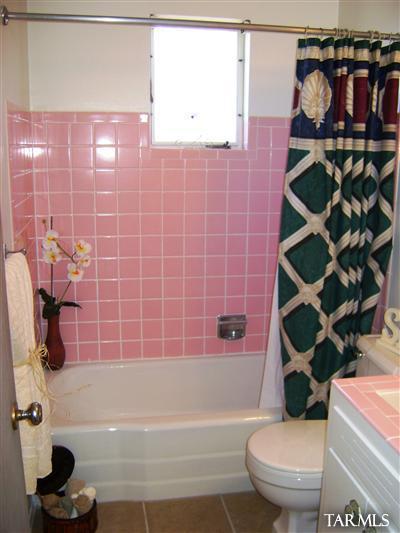 6917 East Douglas Place Tucson, AZ 85710 - Photo 10 of 18