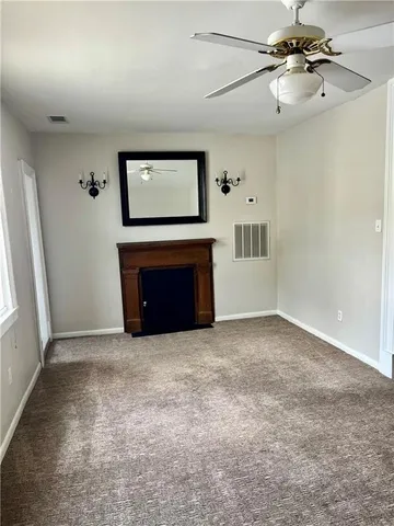 $1,300 | 5419 Magazine Street, Unit A, New Orleans, LA 70115