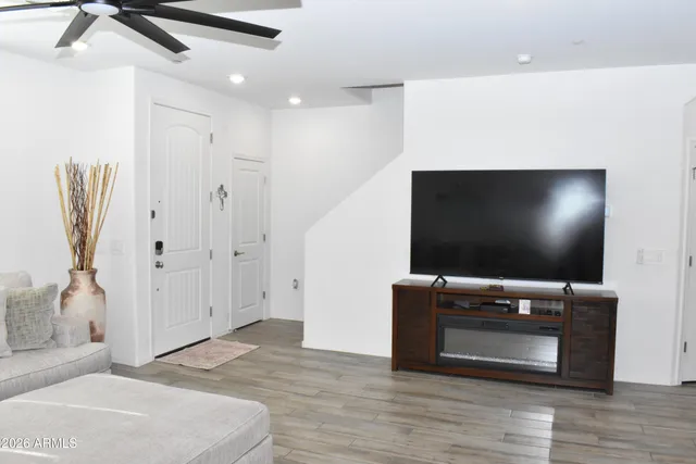 $510,000 | 1821 East Bernie Lane, Unit 107, Gilbert, AZ 85295