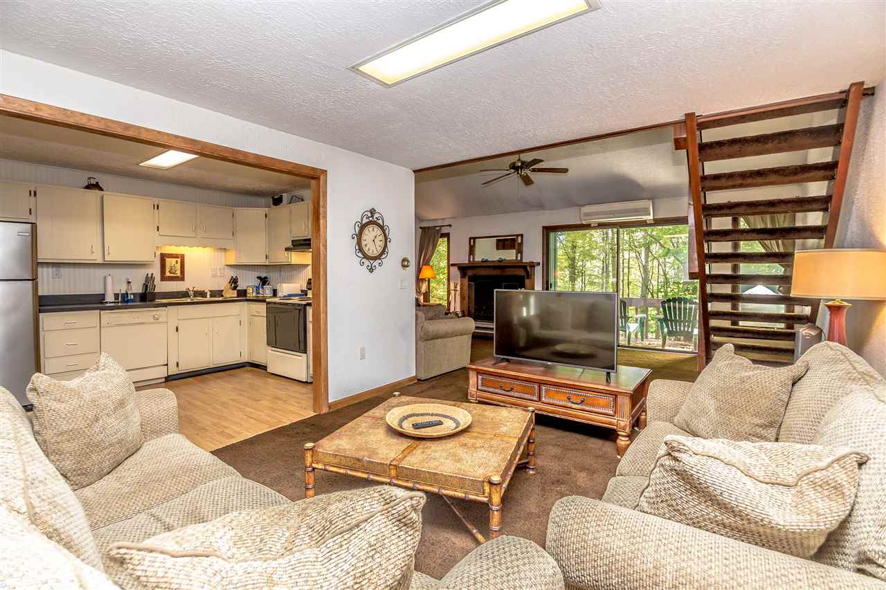 146 Stonehurst Manor Road, Unit 6C Conway, NH 03860 - Photo 4 of 19
