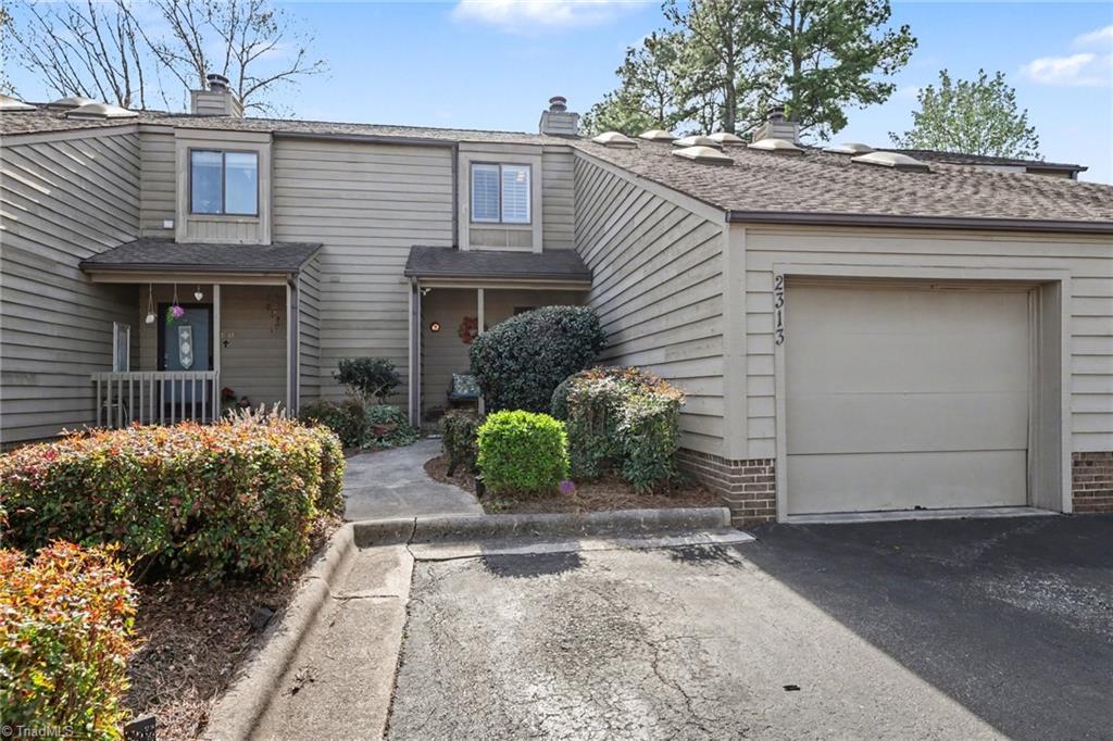 2313 Cypress Court High Point, NC 27265 - Photo 2 of 28