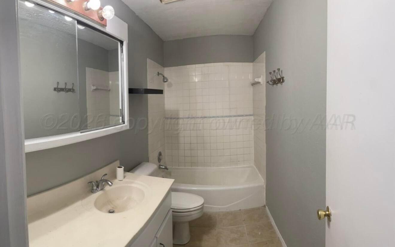 2212 Locust Street Amarillo, TX 79109 - Photo 5 of 10 IMG_3485