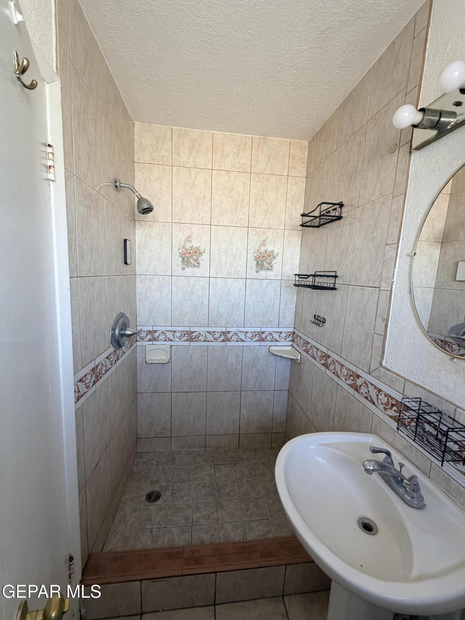 2712 Catnip Street El Paso, TX 79925 - Photo 14 of 22 IMG_6058