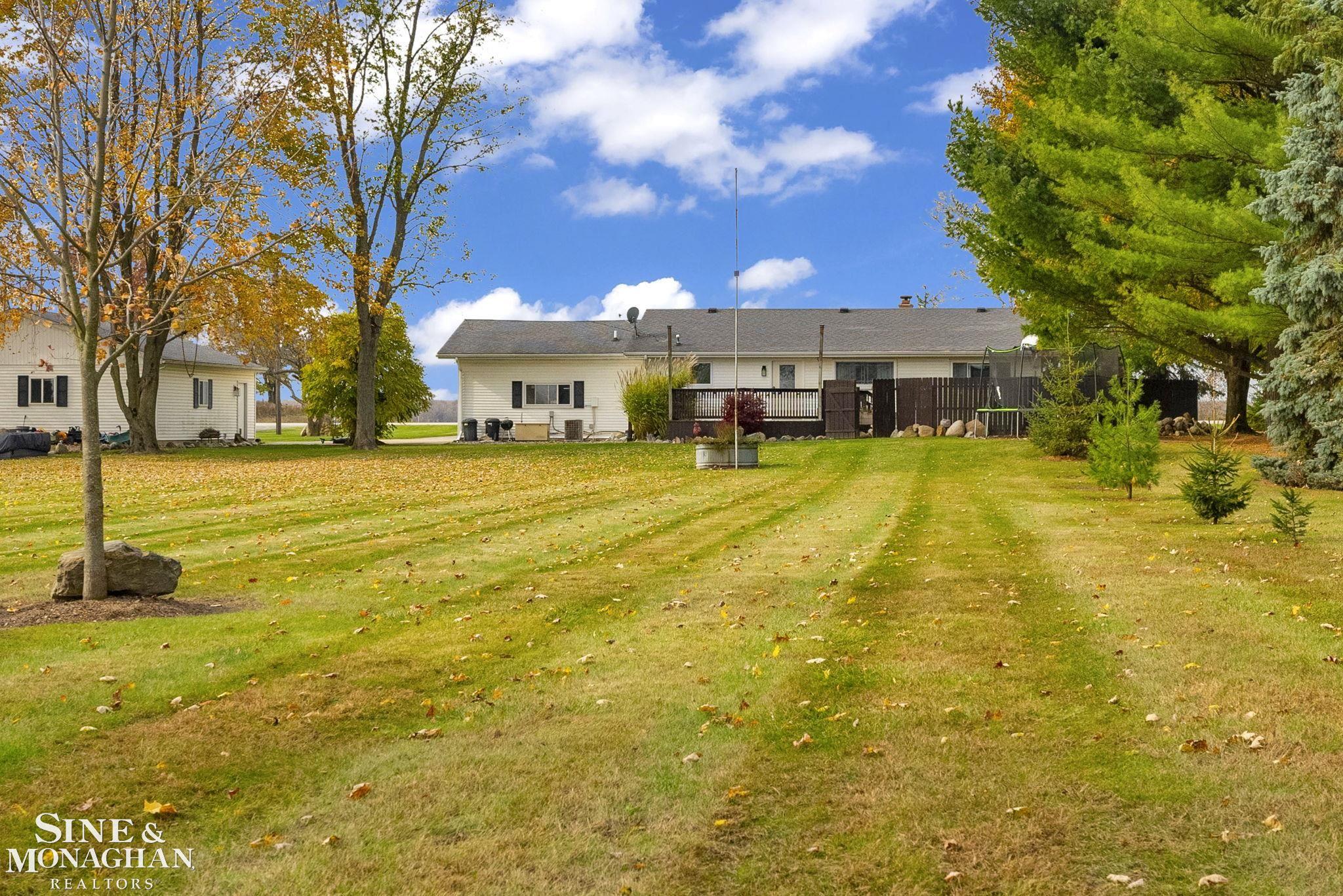 389 South Townline Road Sandusky, MI 48471 - Photo 48 of 63 50163724-15ea540e-04e9-486d-b50d-a79aae178244.JPG