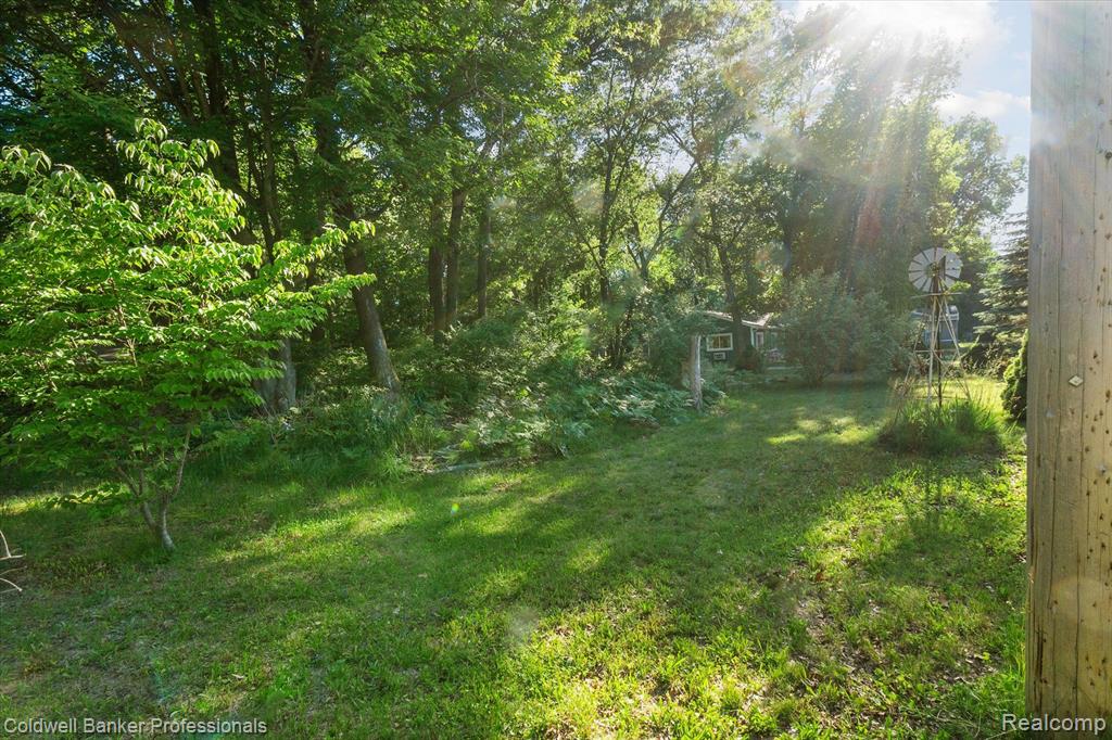 4570 North Loop Road Caseville, MI 48725 - Photo 27 of 43