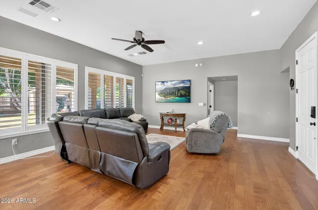 $725,000 | 1220 East Orchid Court, Gilbert, AZ 85296