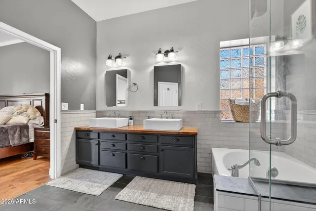 $725,000 | 1220 East Orchid Court, Gilbert, AZ 85296