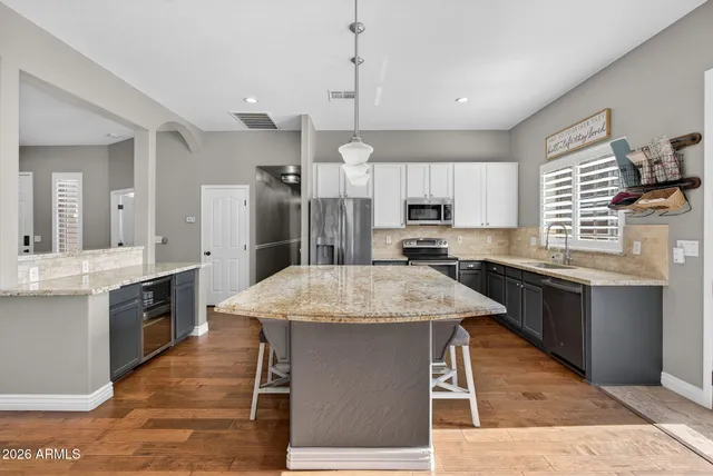 $725,000 | 1220 East Orchid Court, Gilbert, AZ 85296