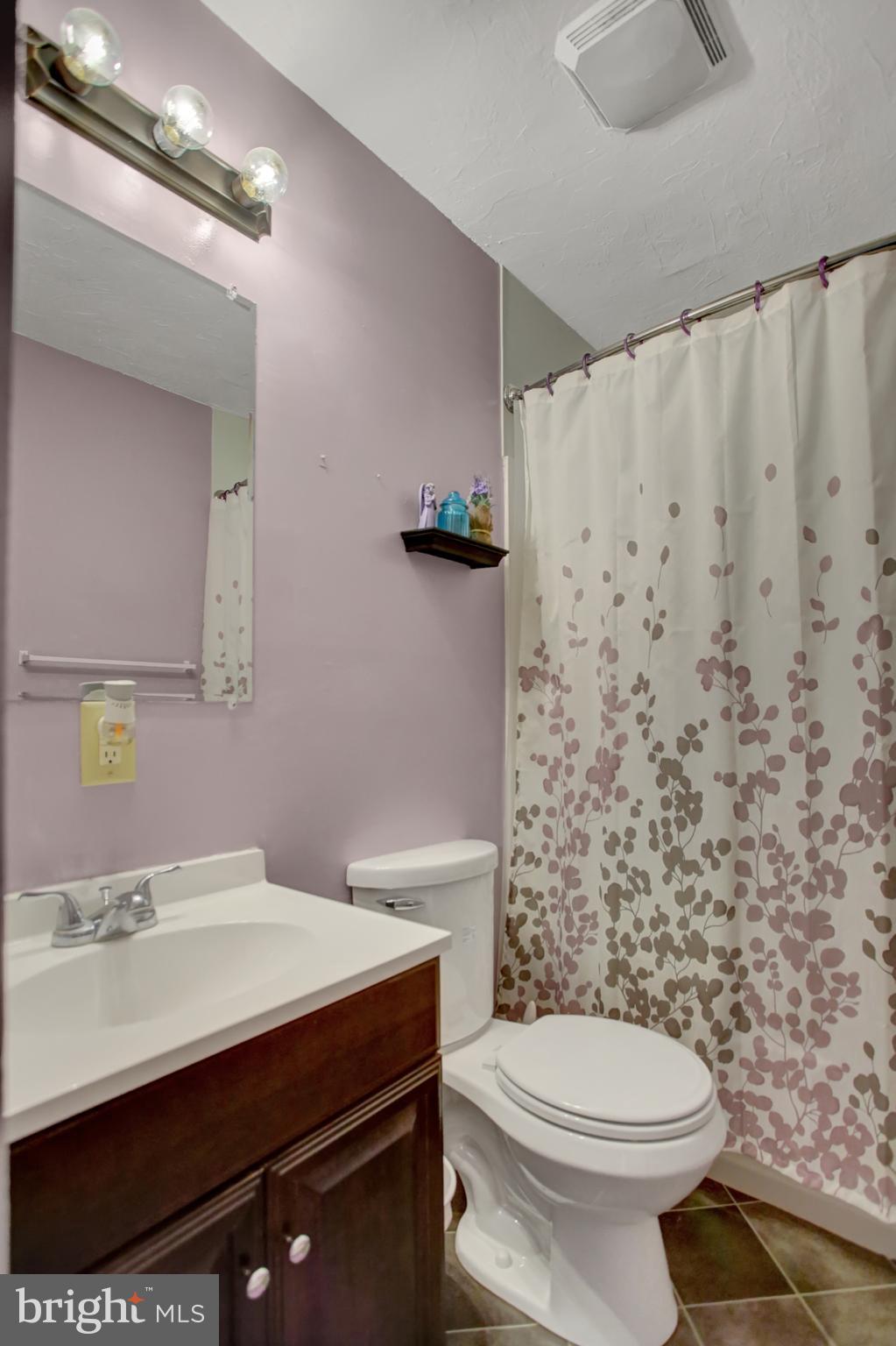 3105 Equinox Road Dover, PA 17315 - Photo 14 of 23 Gallery Image 14