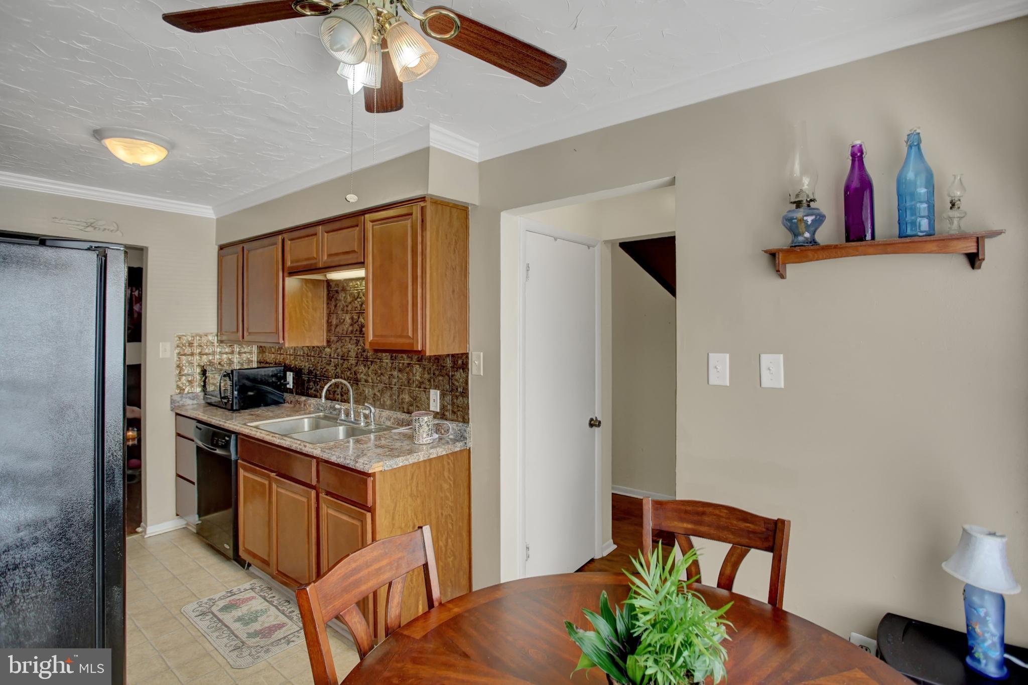 3105 Equinox Road Dover, PA 17315 - Photo 9 of 23 Gallery Image 9