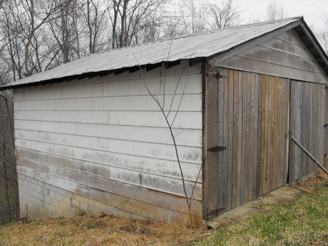 231 Hendricks Long Road Campton, KY 41301 - Photo 4 of 20 Photo 4