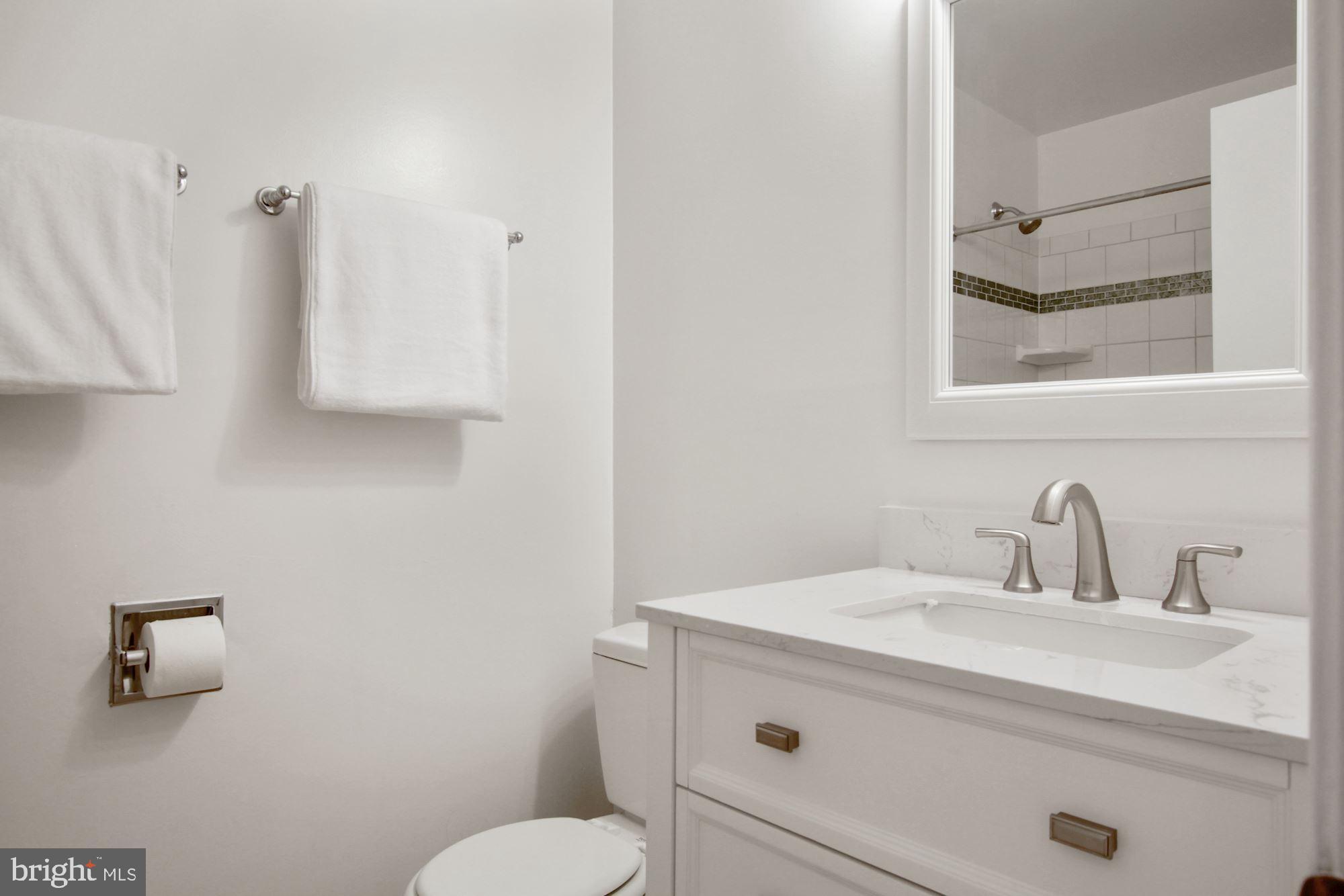 5082 Durham Road West Columbia, MD 21044 - Photo 40 of 58 Hall bath