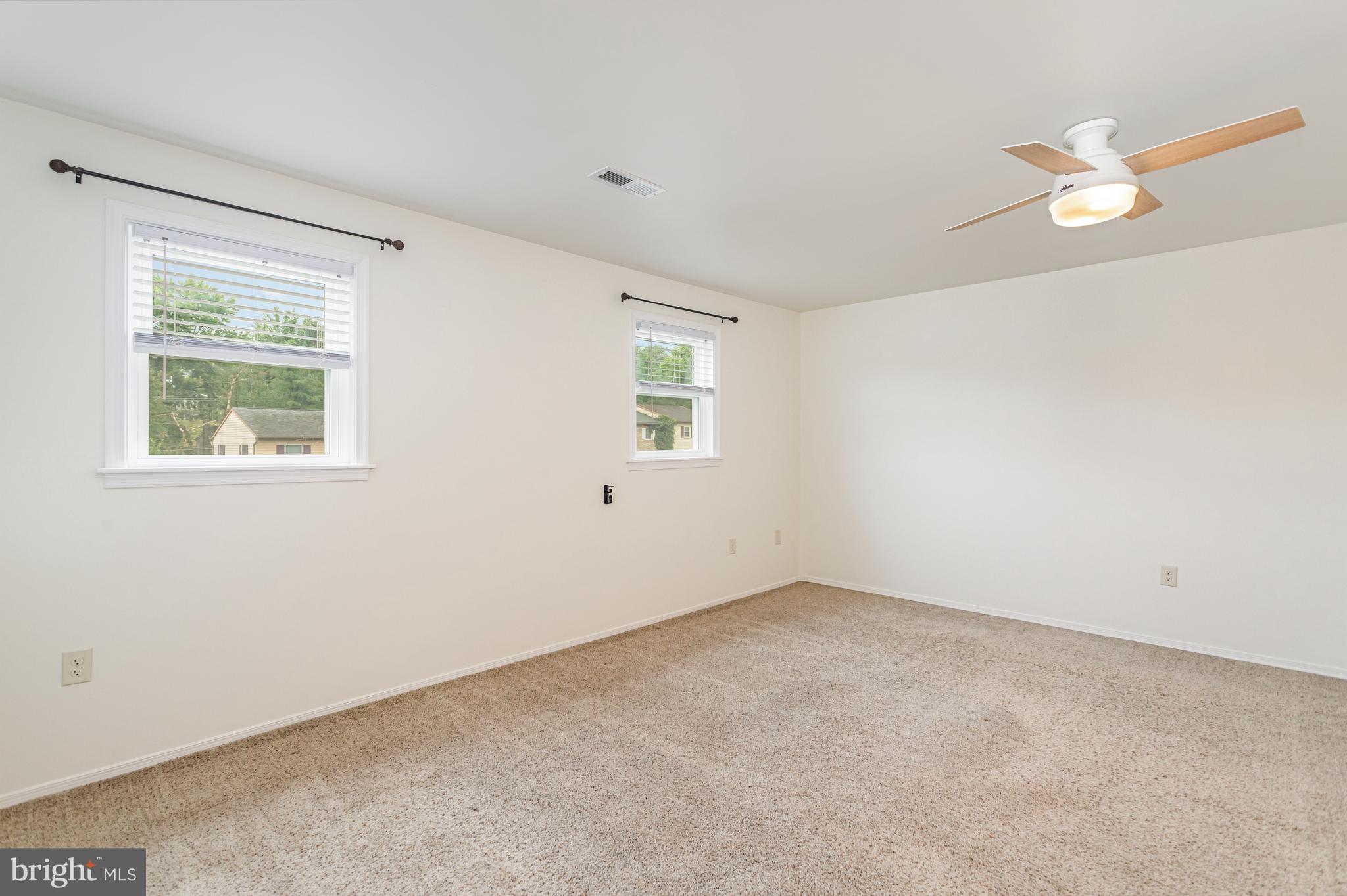 17 Mall Road Etters, PA 17319 - Photo 11 of 25 an empty room with a window