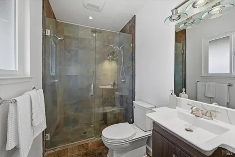 $710,000 | 7930 Becky Court, Rohnert Park, CA 94928