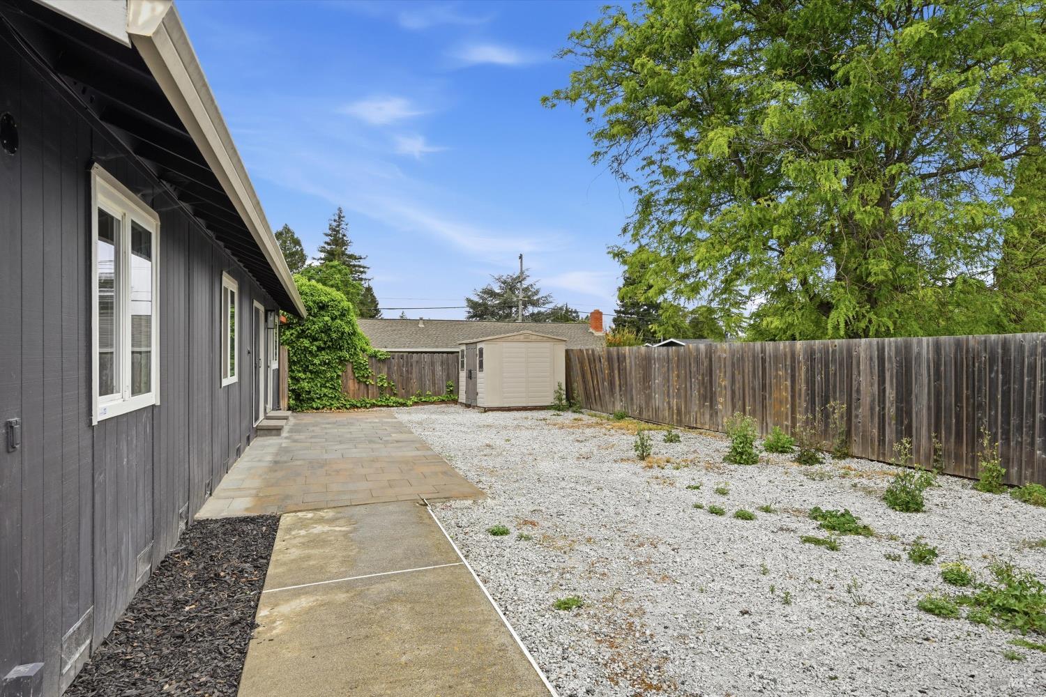 7930 Becky Court Rohnert Park, CA 94928 - Photo 25 of 33 a backyard of a house
