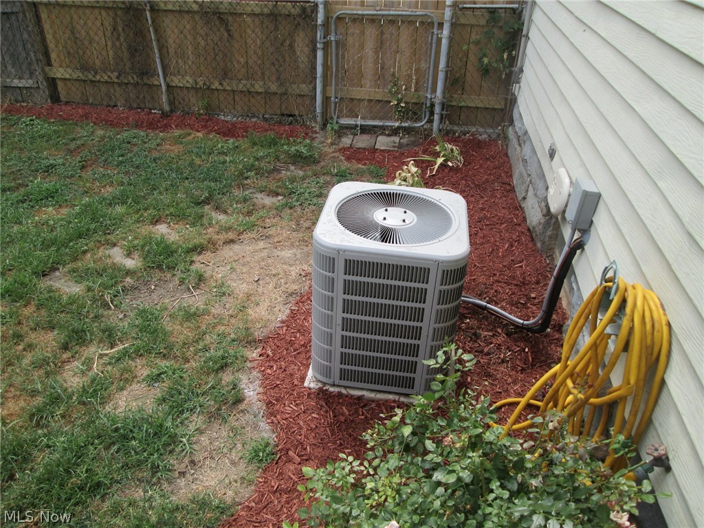 3717 Riverside Avenue Cleveland, OH 44109 - Photo 19 of 21 Brand new a/c compressor