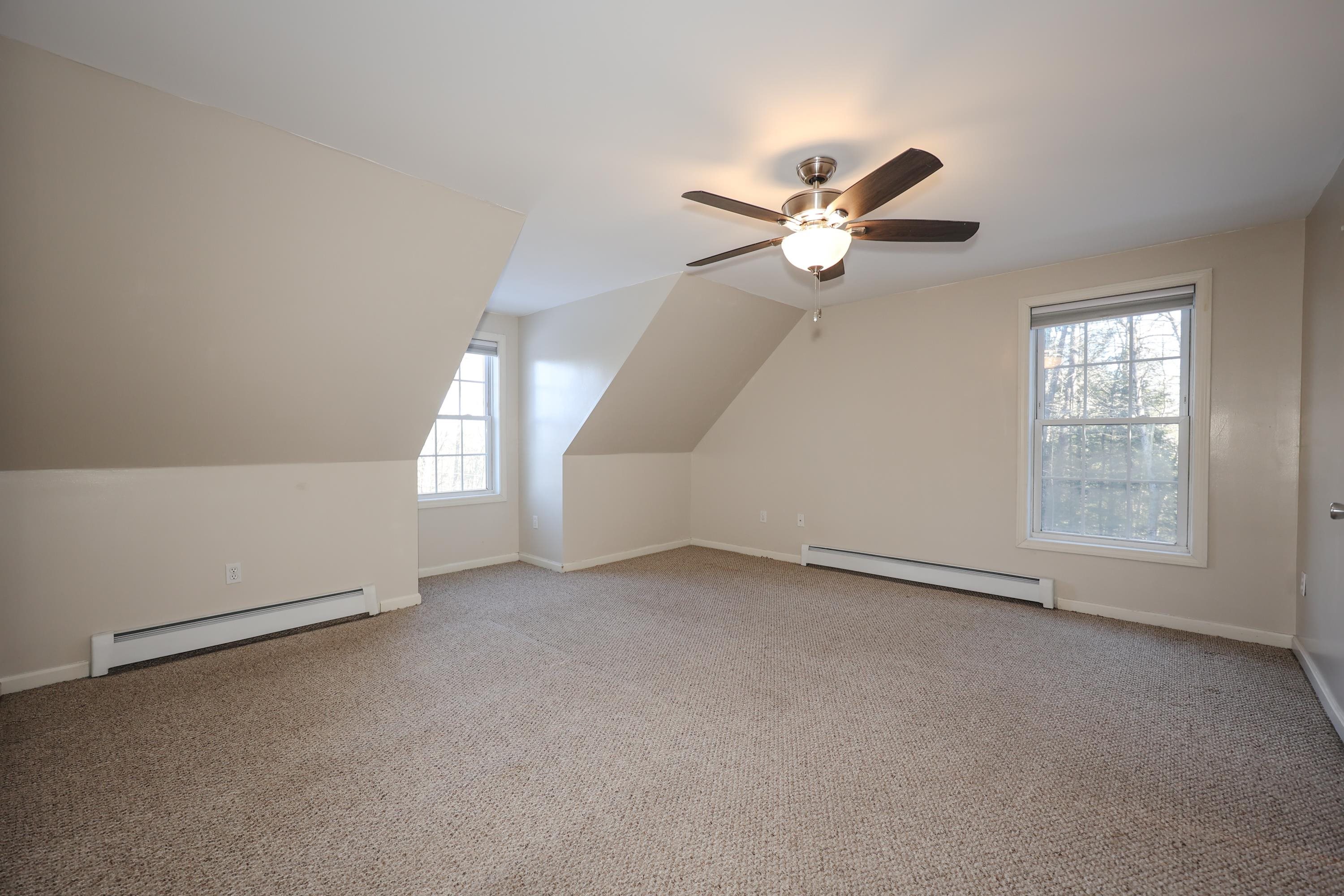 32 Critchett Road Raymond, NH 03077 - Photo 19 of 32