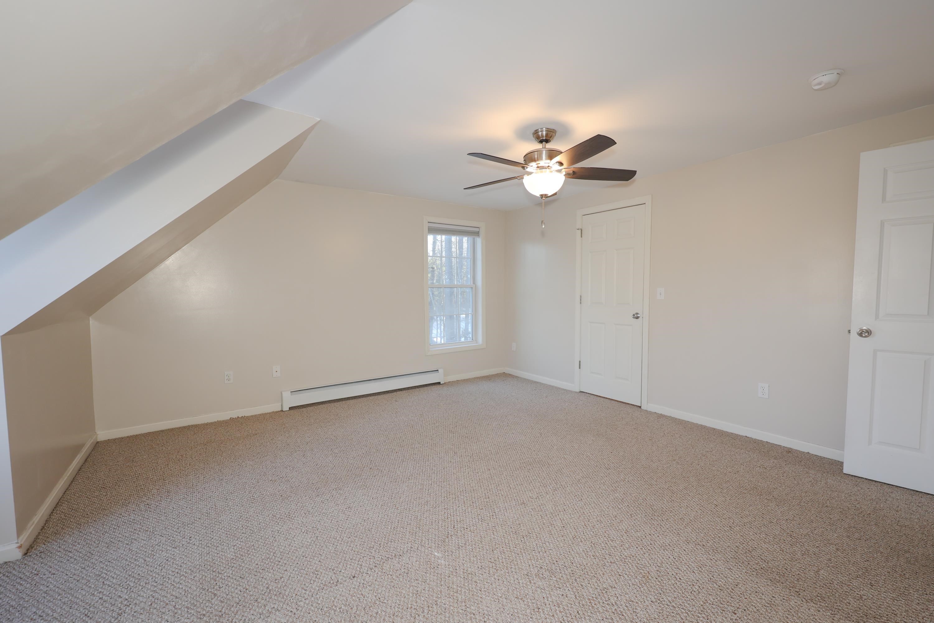32 Critchett Road Raymond, NH 03077 - Photo 21 of 32
