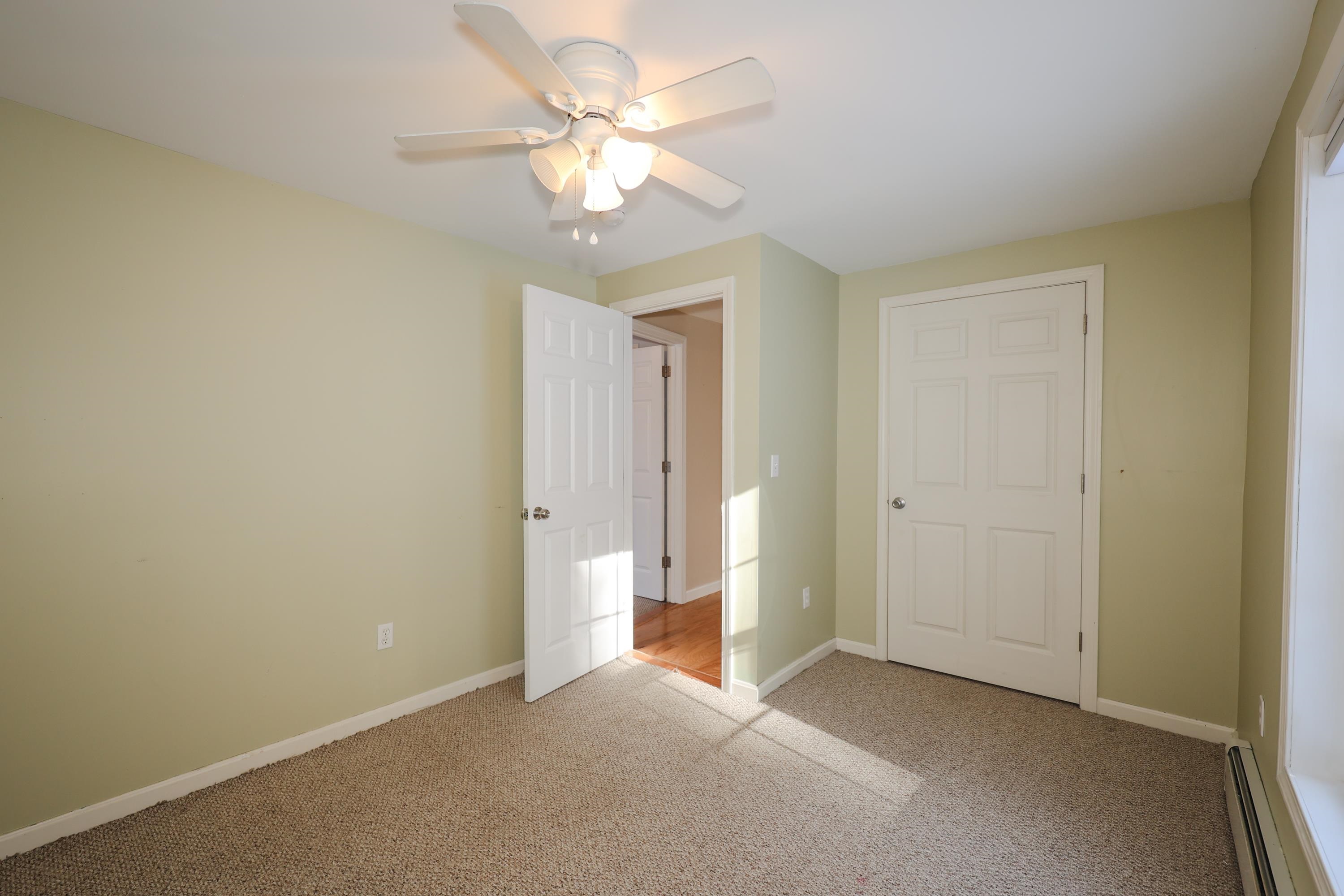 32 Critchett Road Raymond, NH 03077 - Photo 24 of 32