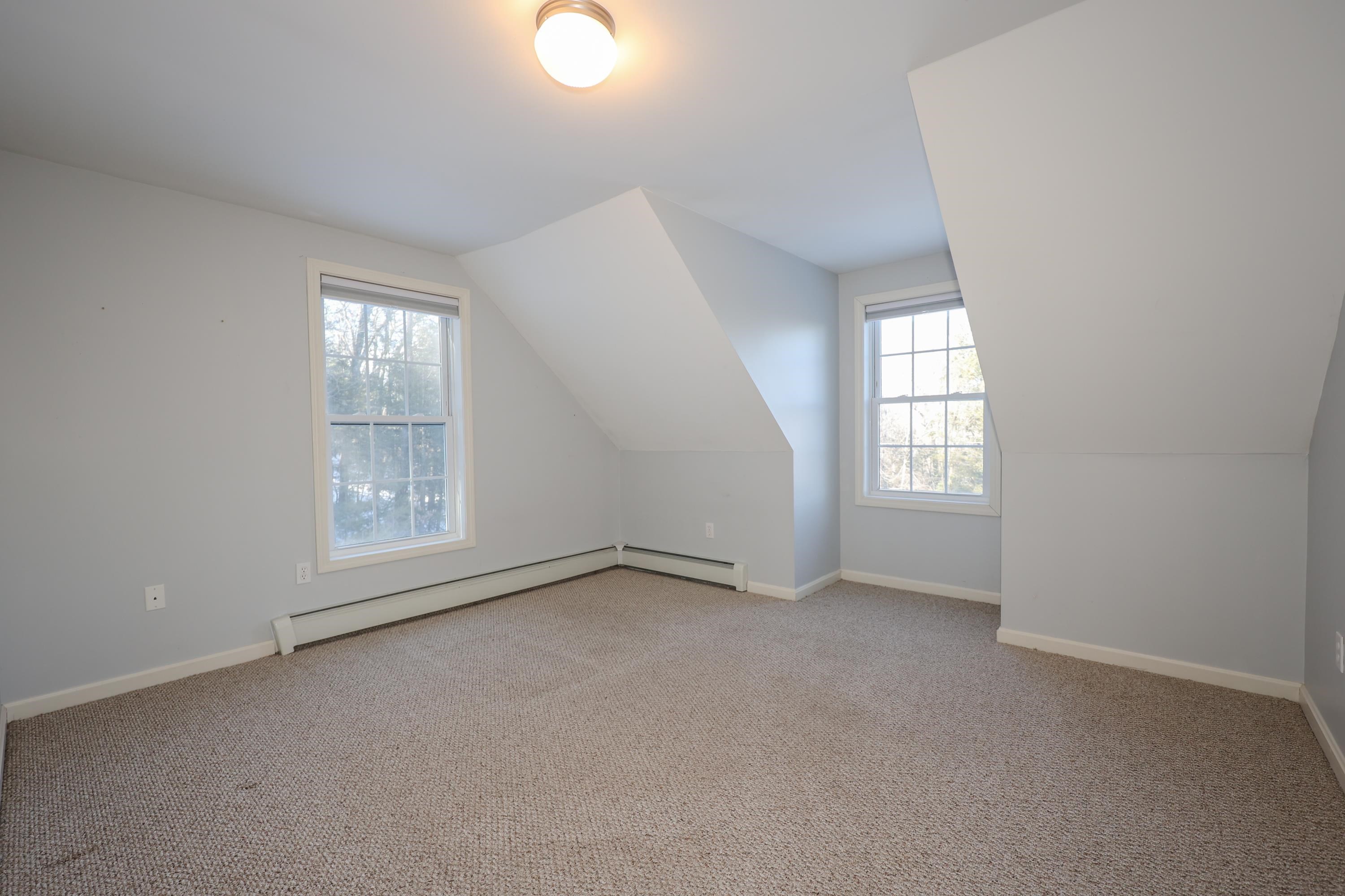 32 Critchett Road Raymond, NH 03077 - Photo 26 of 32
