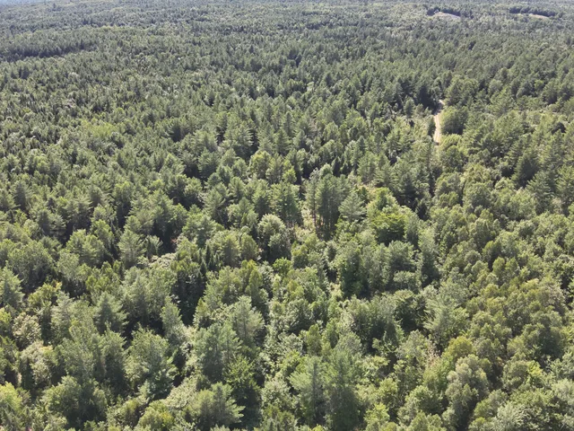 $40,000 | 279 East Branch Road, Howland, ME 04448