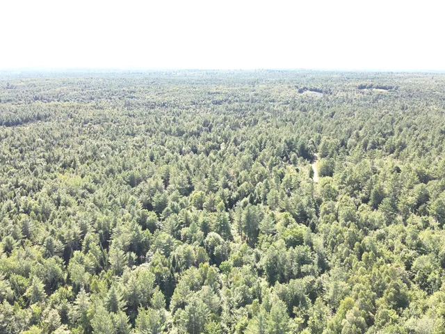 $40,000 | 279 East Branch Road, Howland, ME 04448