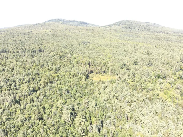 $40,000 | 279 East Branch Road, Howland, ME 04448