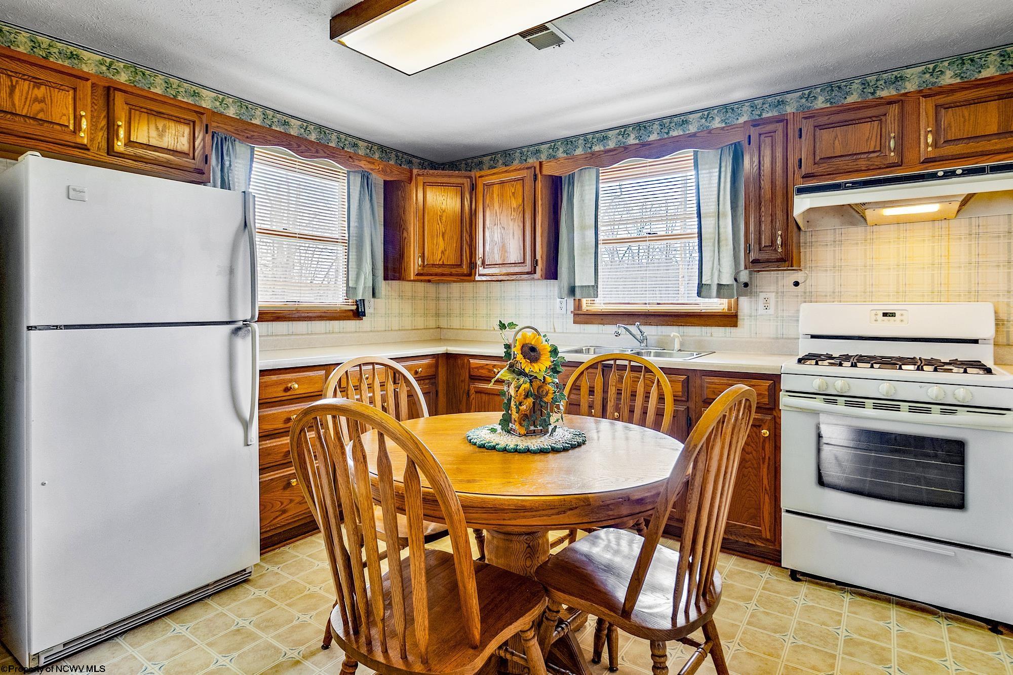 1461 Goshen Road Morgantown, WV 26508 - Photo 21 of 33 Gallery Image 21