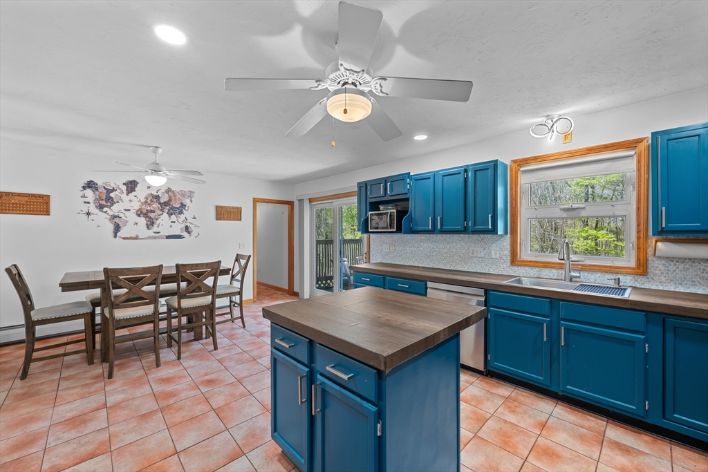 1 Woodmere Road Dudley, MA 01571 - Photo 14 of 37 Gallery Image 14