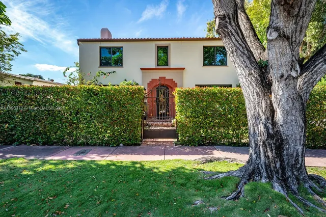 $9,975 | 5808 Alton Road, Miami Beach, FL 33140