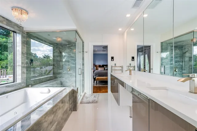 $9,975 | 5808 Alton Road, Miami Beach, FL 33140